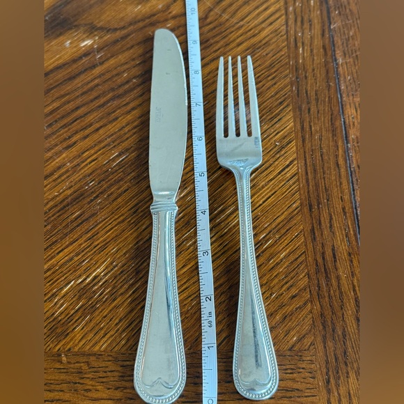 TOWLE 18/0 LIVING COLLECTION Zoe 11 pieces Fork Spoon knife serving spoon & fork - Picture 10 of 11